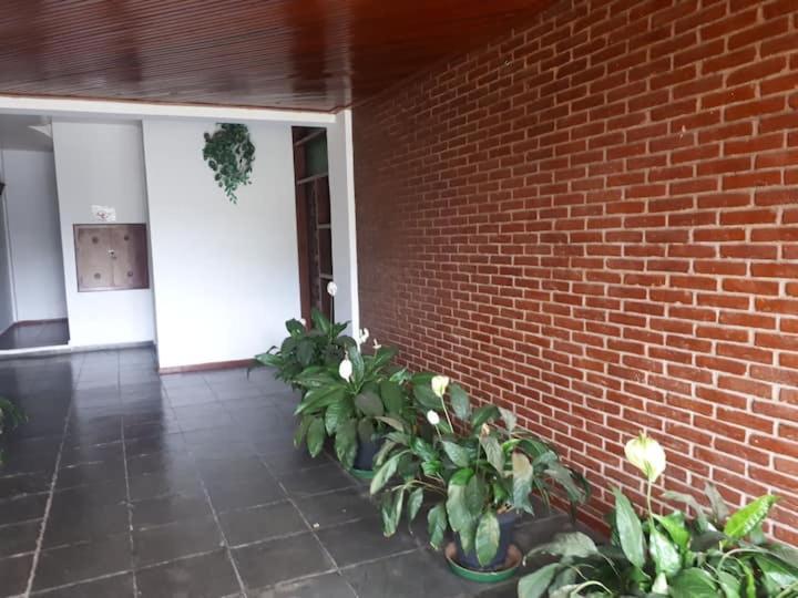 Apartamento Mobiliado Aguas de Lindoia p. temporada Águas de Lindoia Exterior foto